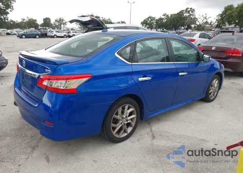 2015 Nissan Sentra Sr z USA, uszkodzony, nr VIN 3N1AB7APXFY329244